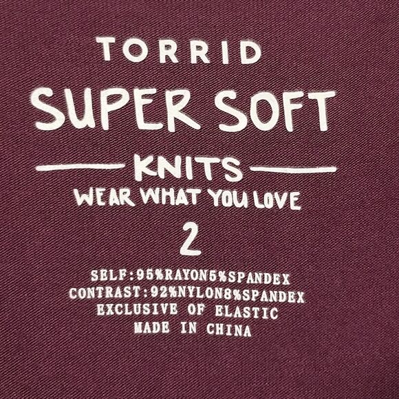 Torrid 2 (2X) Top Super Soft Knits Tunic Lace Sleeves Purple Whimsigoth Witchy - Picture 5 of 10